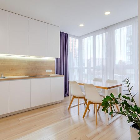 Petrovdom 78-170 Smart Comfort In Rc Nivki Park เคียฟ ภายนอก รูปภาพ